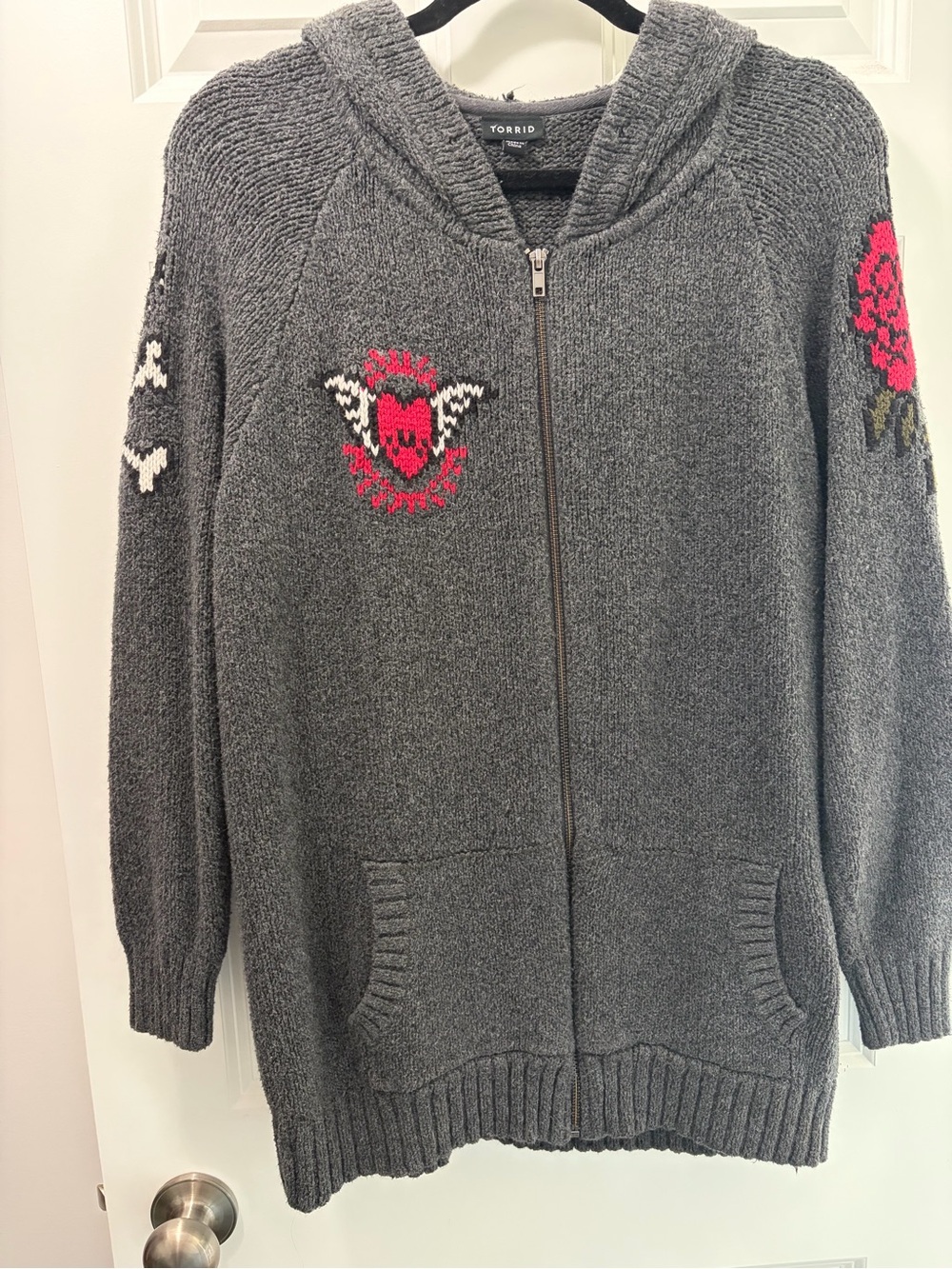 Thick and cozy Gray Hooded Zip Cardigan w/ Rose and Skull Tattoo Size 2 Plus